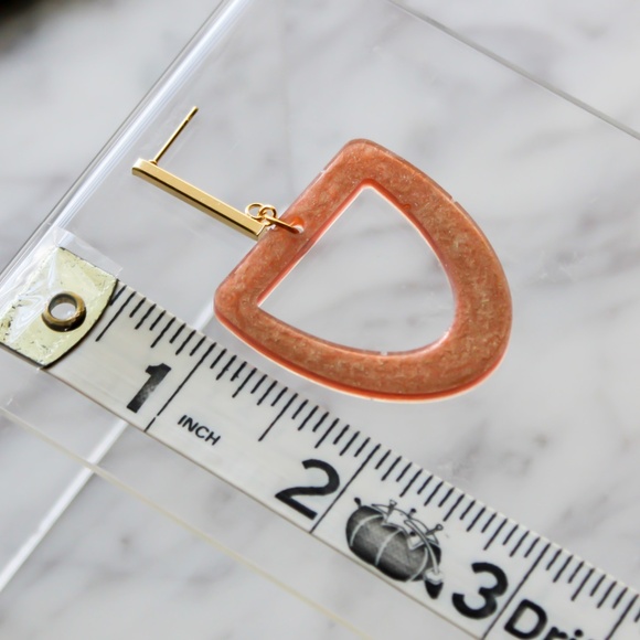 Handmade Earrings - Open Shape Resin Earrings - Sheer Gray - NEW - Picture 2 of 3